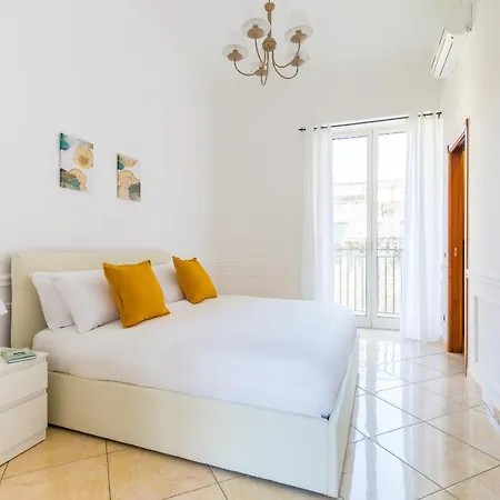 Apartment Ventaglieri Family By Wonderful Italy Naples